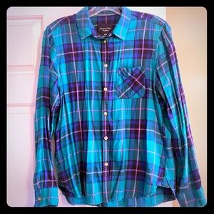 American Eagle Button Down Shirt